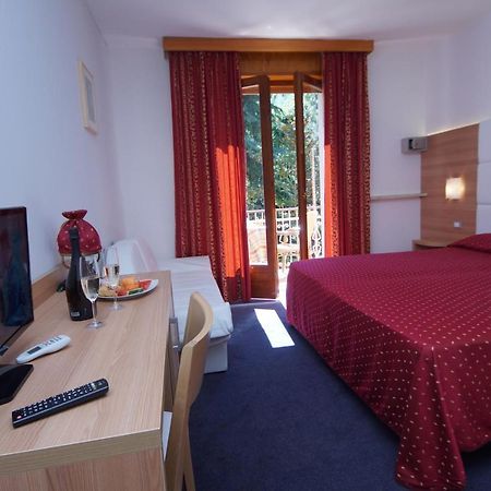Hotel Alpi Malcesine Ngoại thất bức ảnh