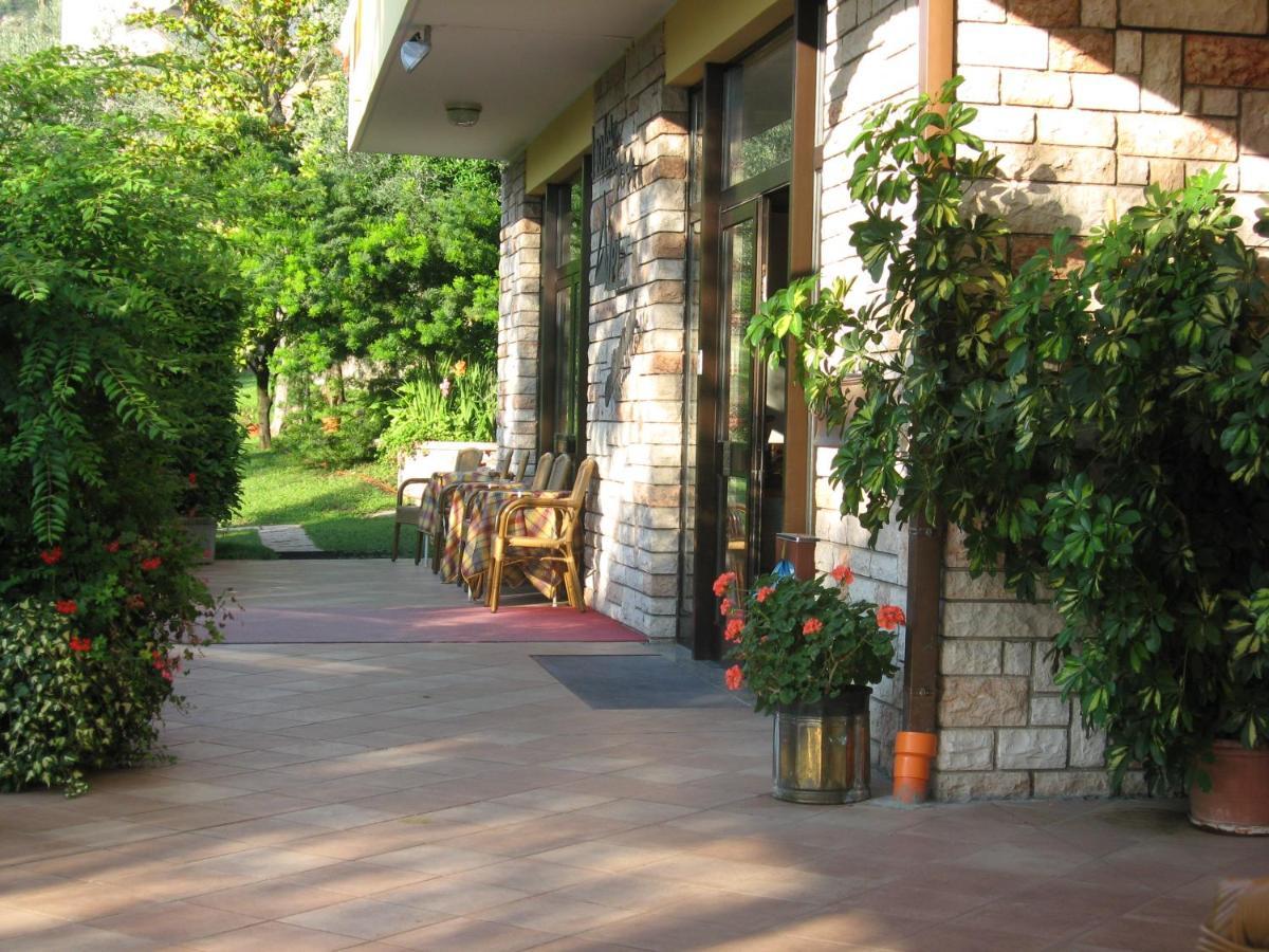 Hotel Alpi Malcesine Ngoại thất bức ảnh